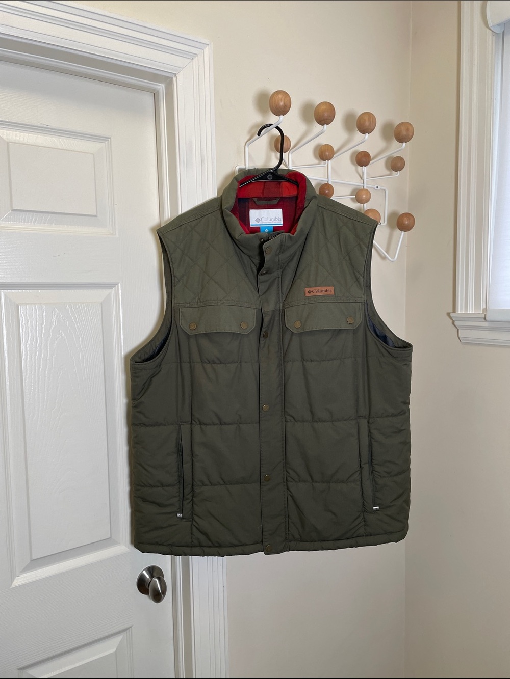 Columbia - Classic Outdoor Hiking Puffer Vest - Green - XL